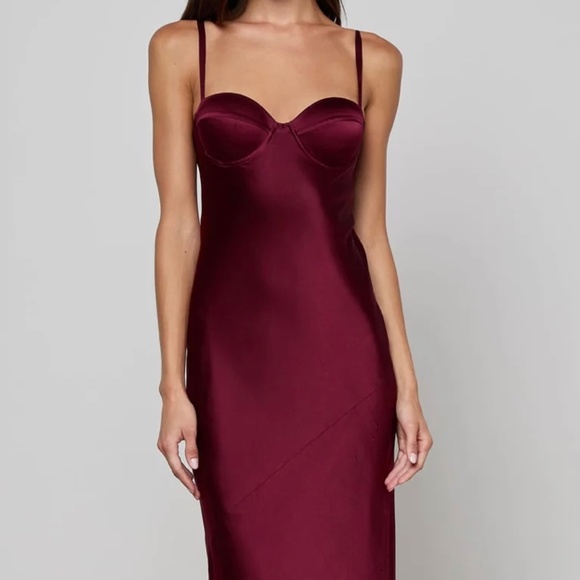 Sayla gown - Picture 4 of 5